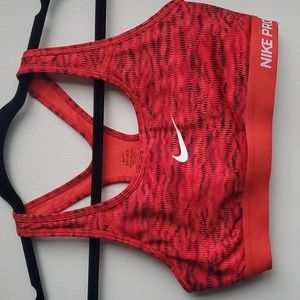 Nike Pro sports bra